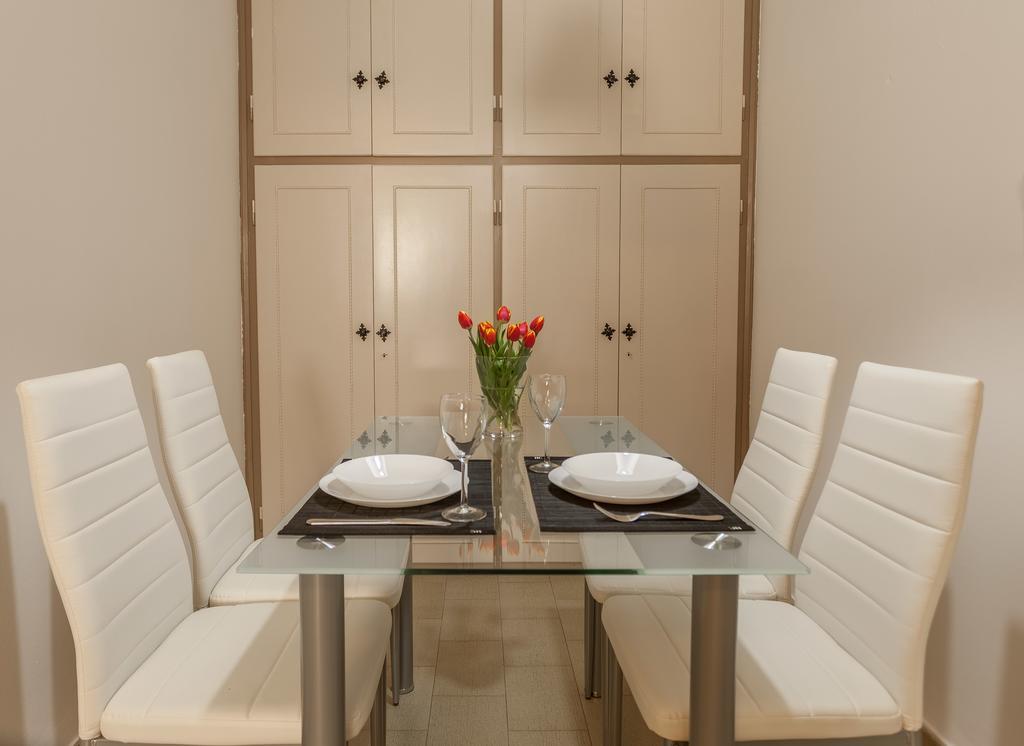 Tranquil Central Apt, Behind Athens Caravel Area Экстерьер фото